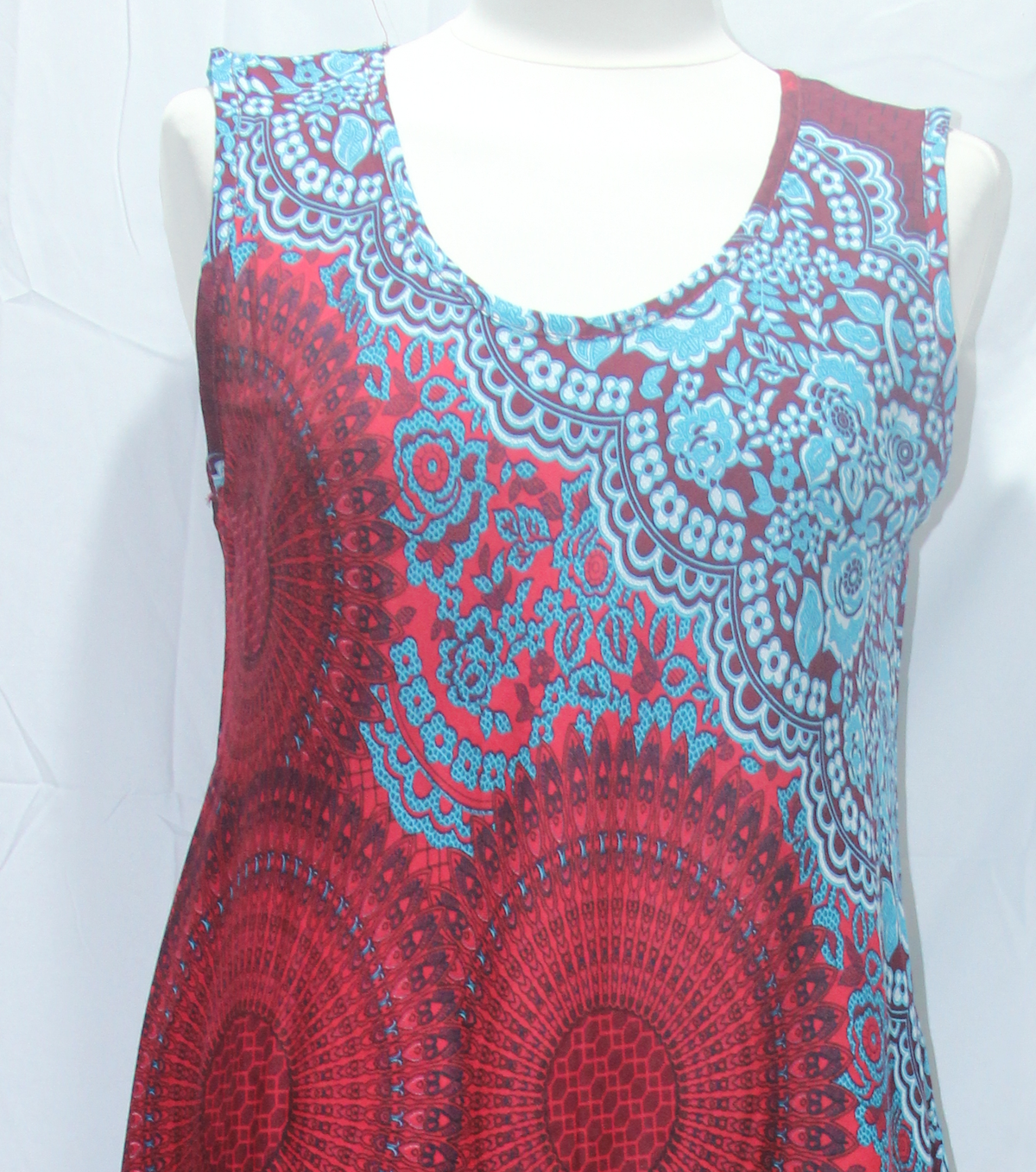 Beach Dress - Sleeveless - Red Turquoise Mandala - real fabric detail