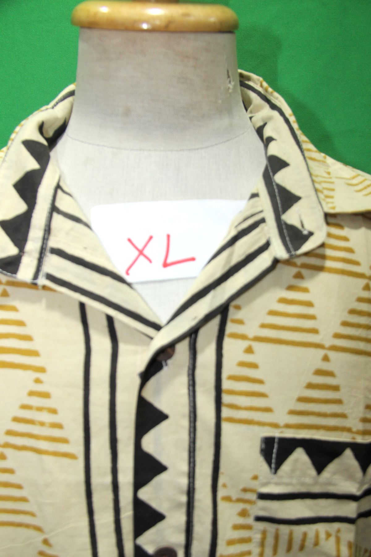 Desert Tribal Pocket men's Hawaiian shirt — garment detail