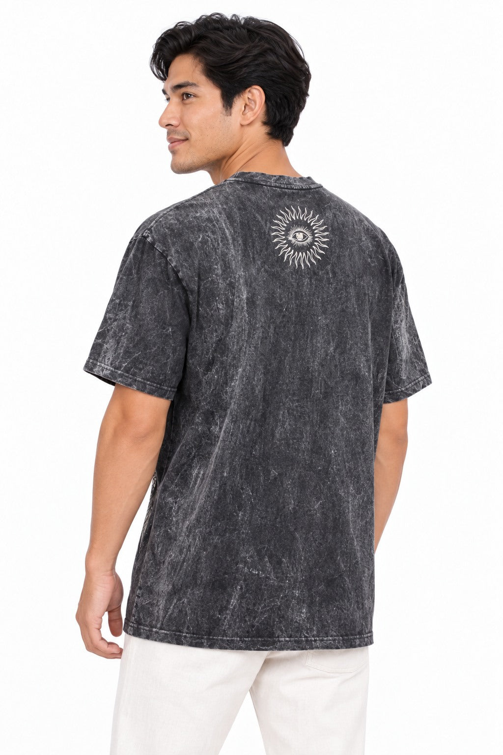Tribal Wolf — three-quarter back view