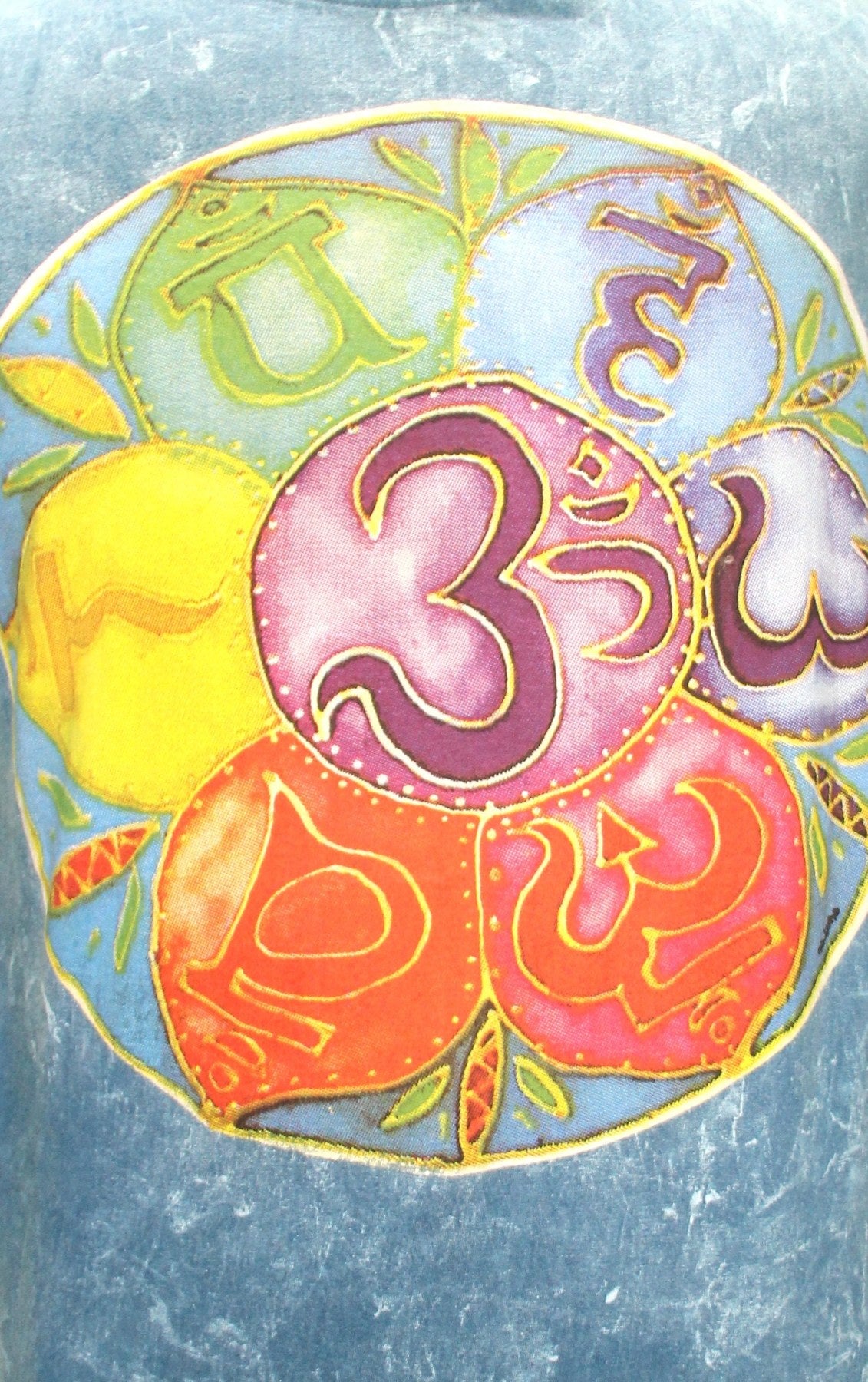 Seven Chakras Petals — garment detail