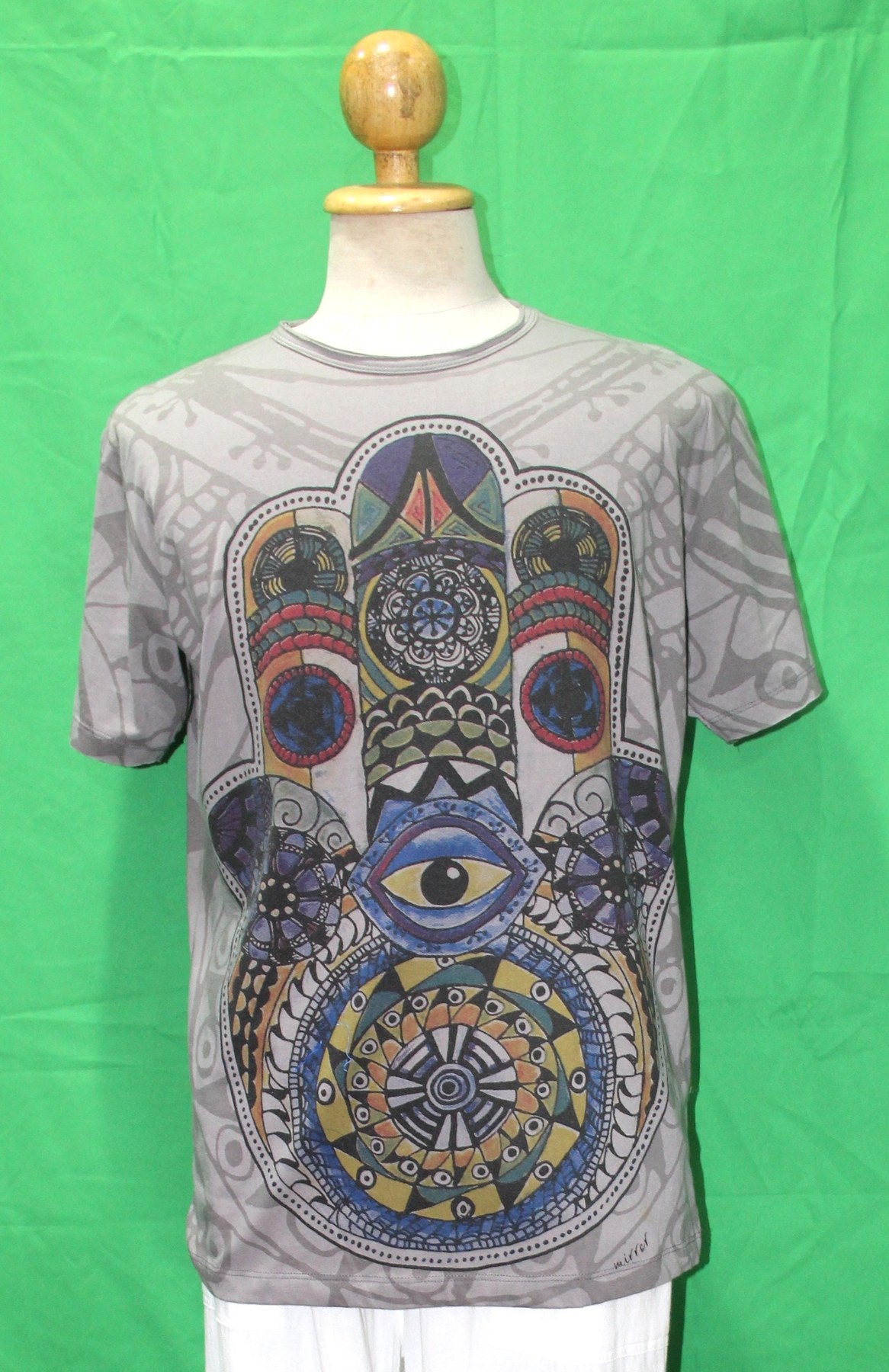 Eyes in Hamsa — original product view