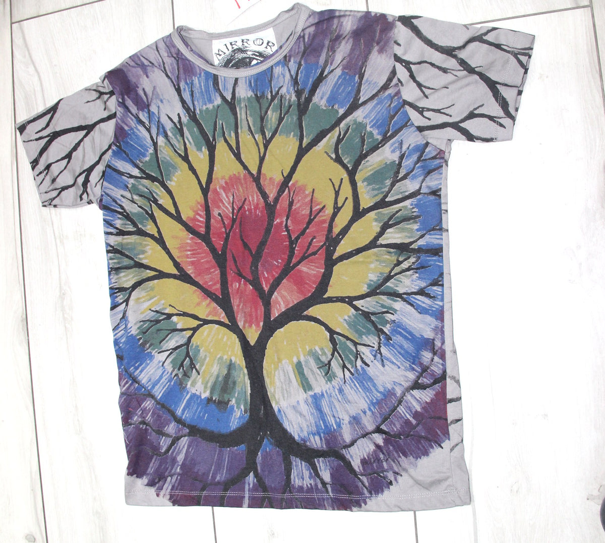 Radiant Tree — garment detail