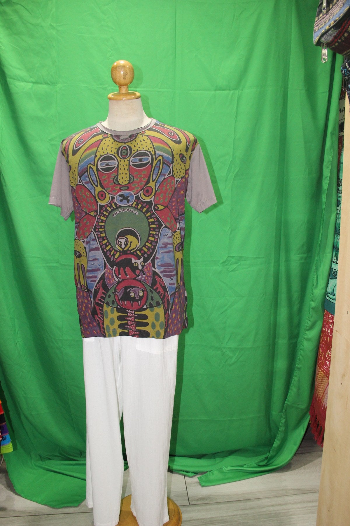 Mud Color Tribalism Short Sleeve Tees — original product view