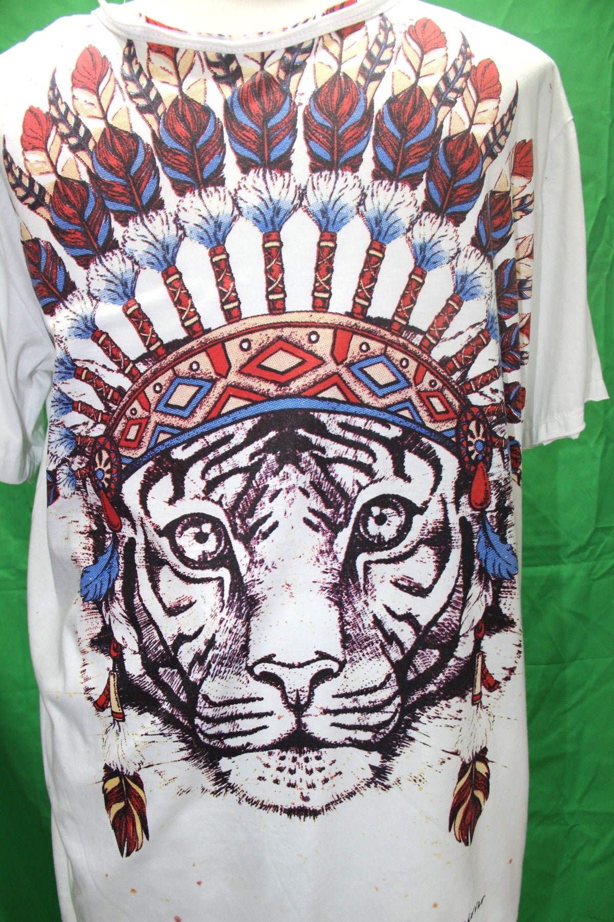 White Tiger Feather Headdress from Thailand — garment detail