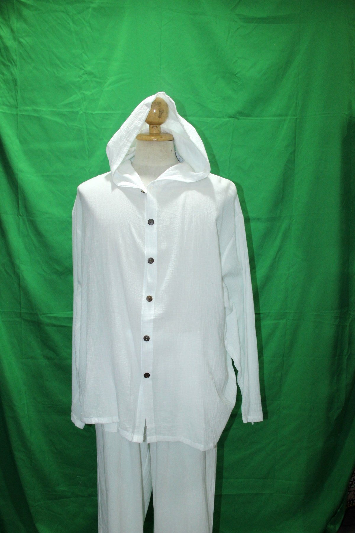 White Hoodie in Thai Cotton — garment detail