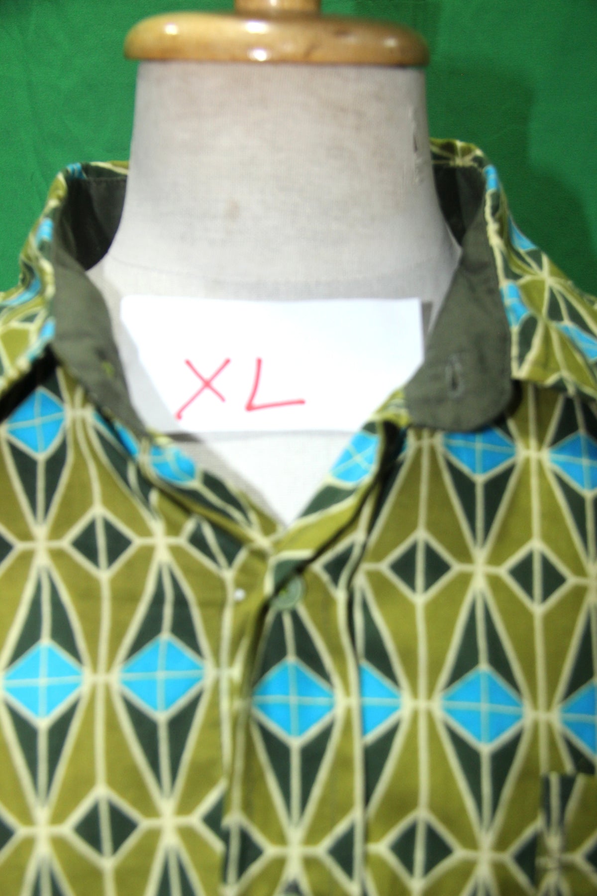 Diamond Mosaic men's Hawaiian shirt — fabric detail