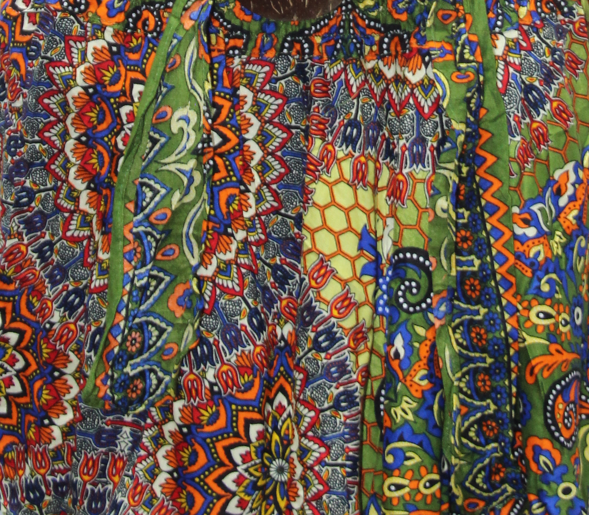 Multicolour Paisley Ring Detail Short Skirt — real fabric detail