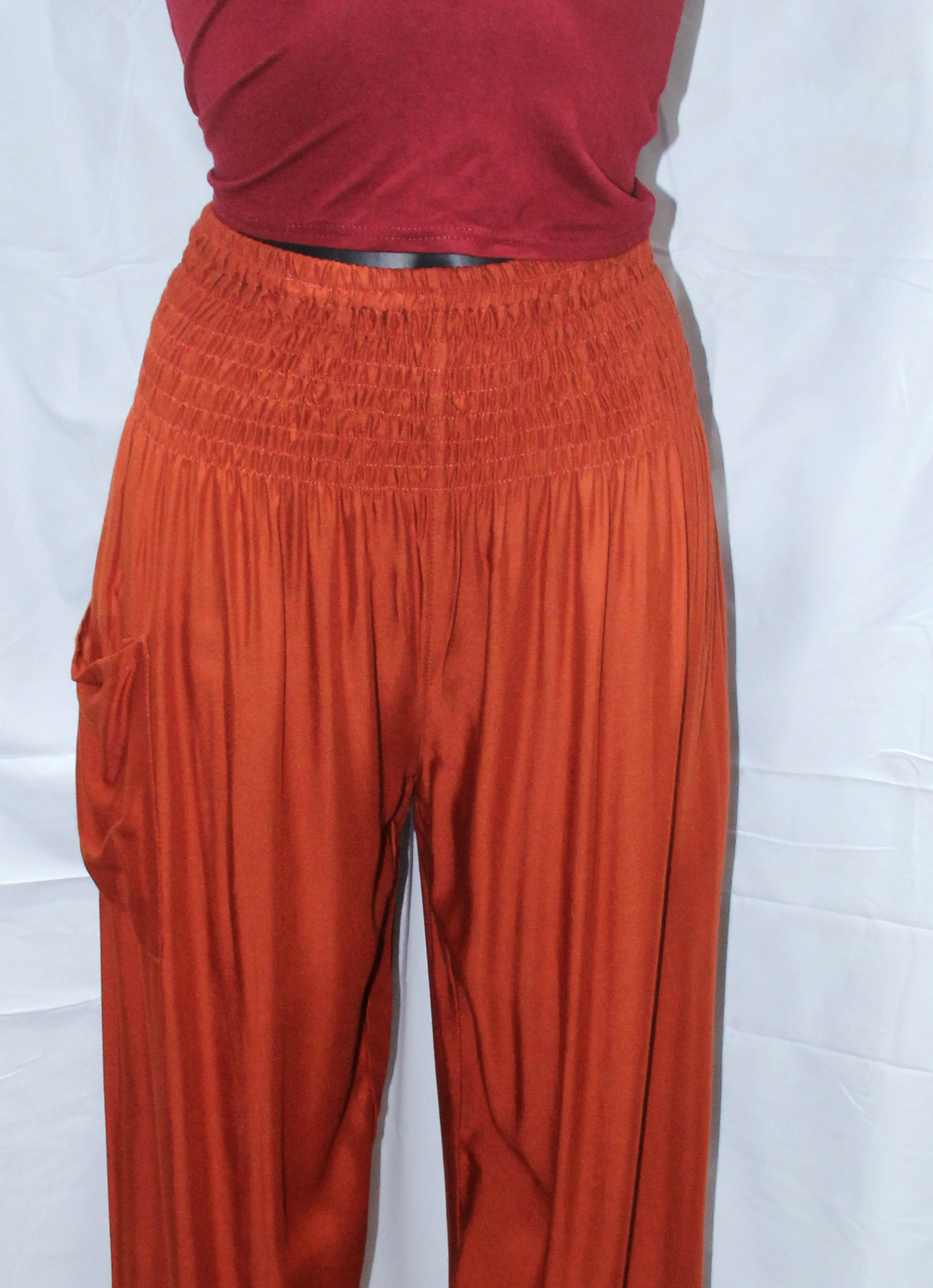 Rust Tapered Pants – product view 5